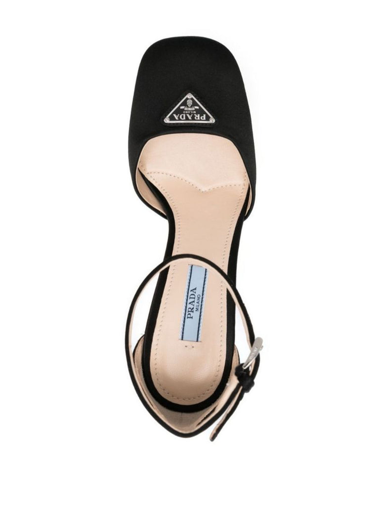 Black Logo 135 Satin Platform Pumps