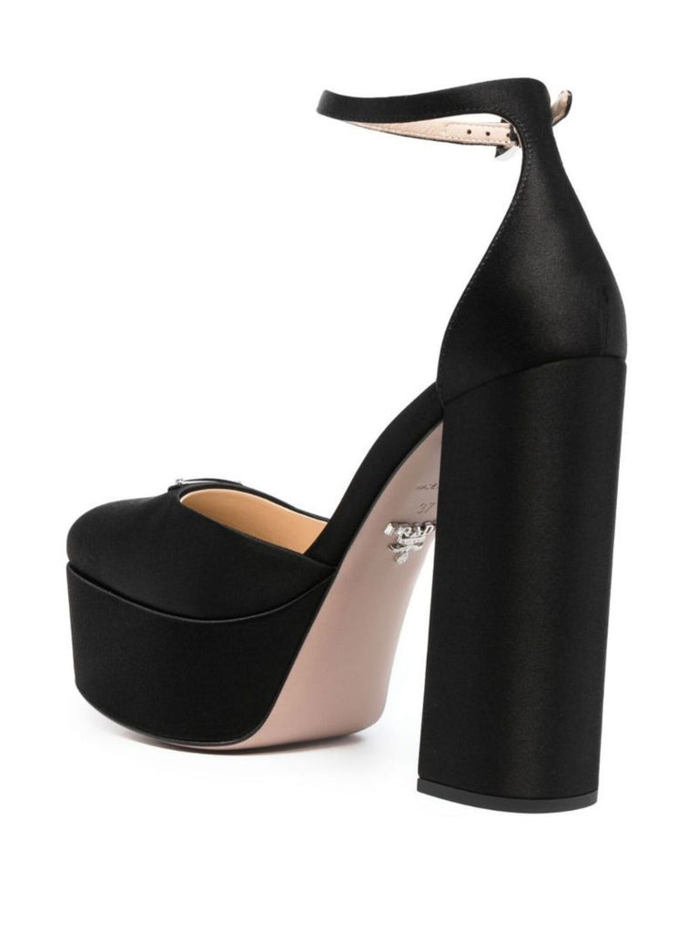 Black Logo 135 Satin Platform Pumps