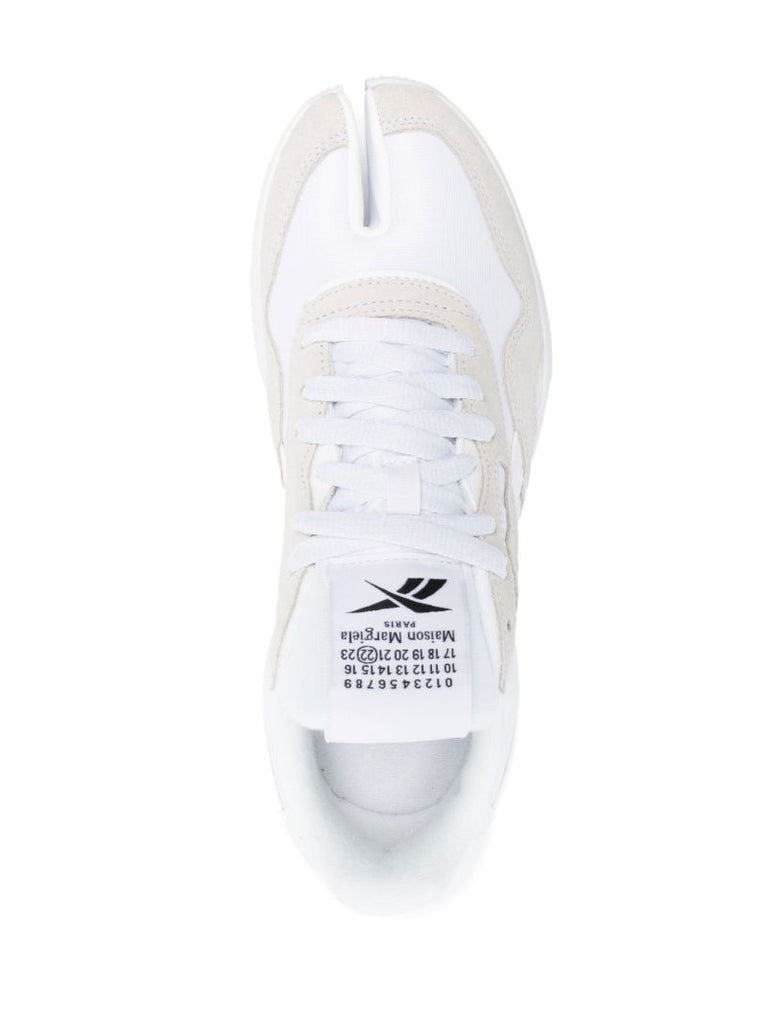 X Maison Margiela White Classic Tabi Sneakers