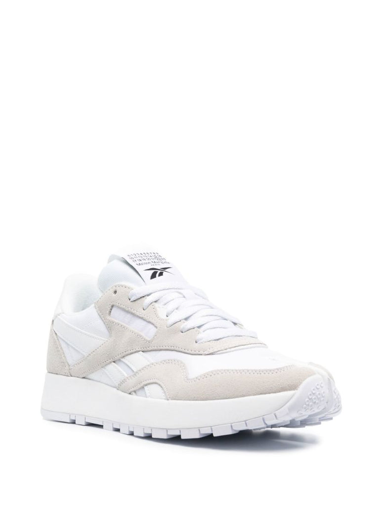 X Maison Margiela White Classic Tabi Sneakers