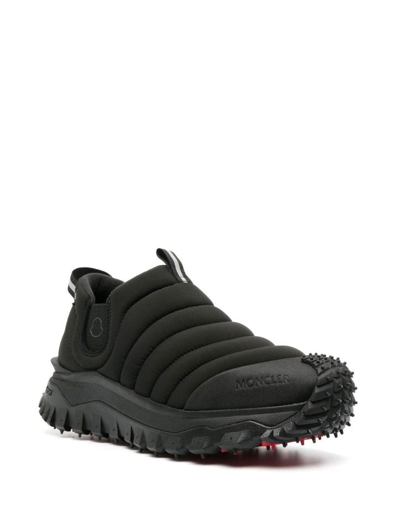 Black Low-top Quilted Sneakers