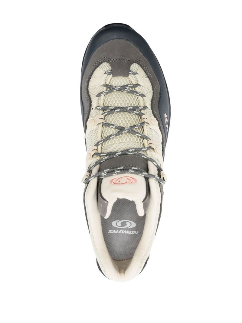 Neutral Xt-quest 2 Sneakers