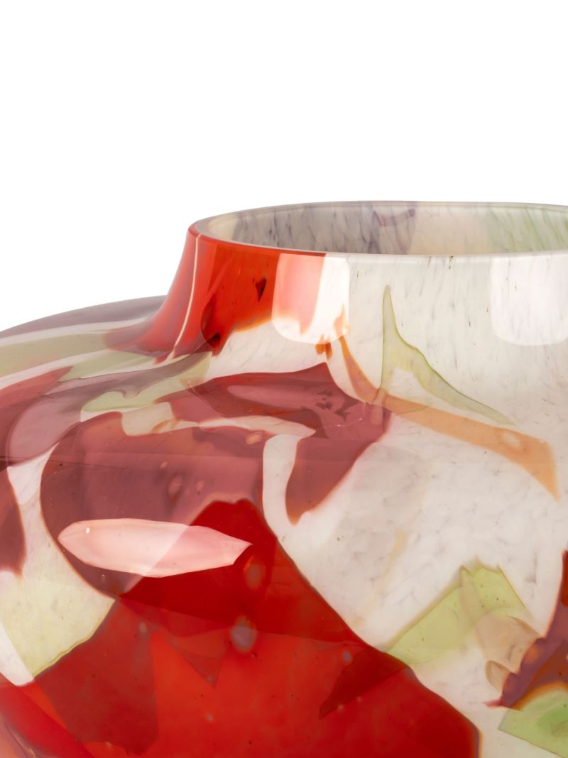 Red Spring Nougat Glass Vase