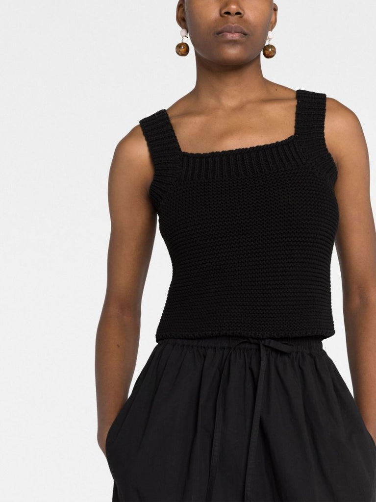 Black Sleeveless Knitted Vest