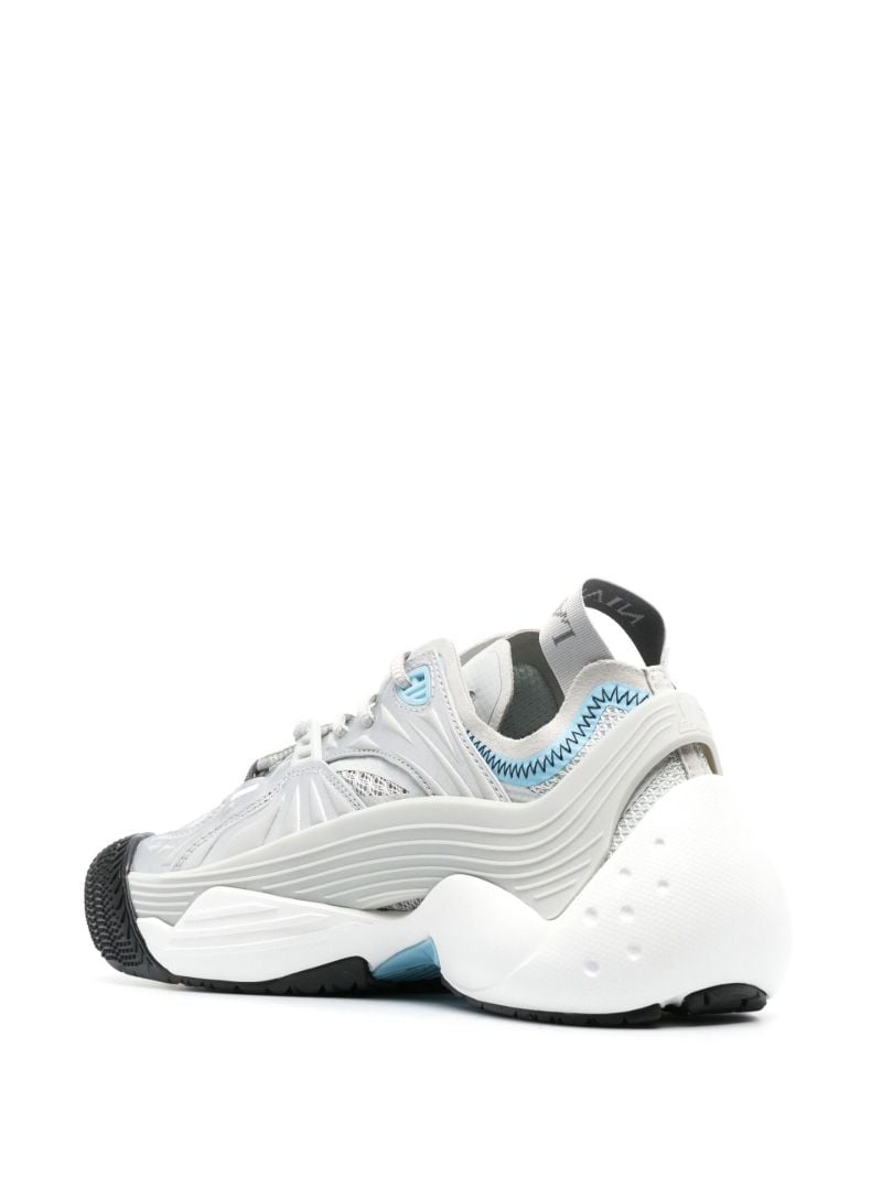 White Flash-x Low-top Sneakers