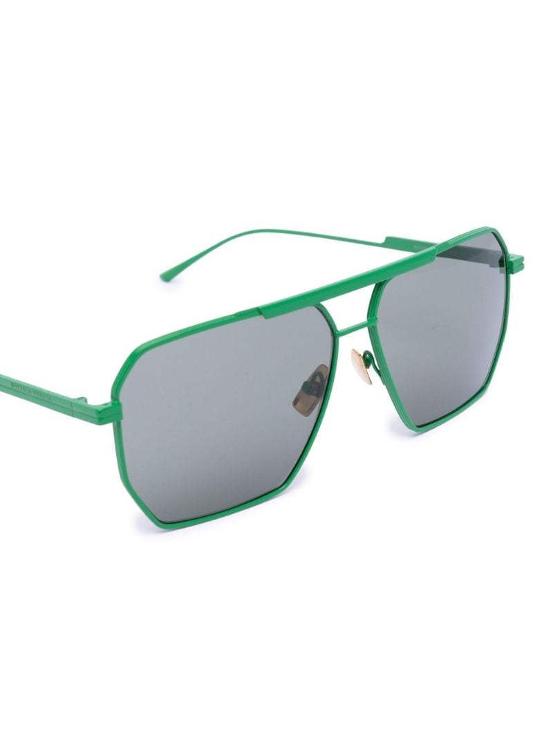 Green Aviator-style Sunglasses