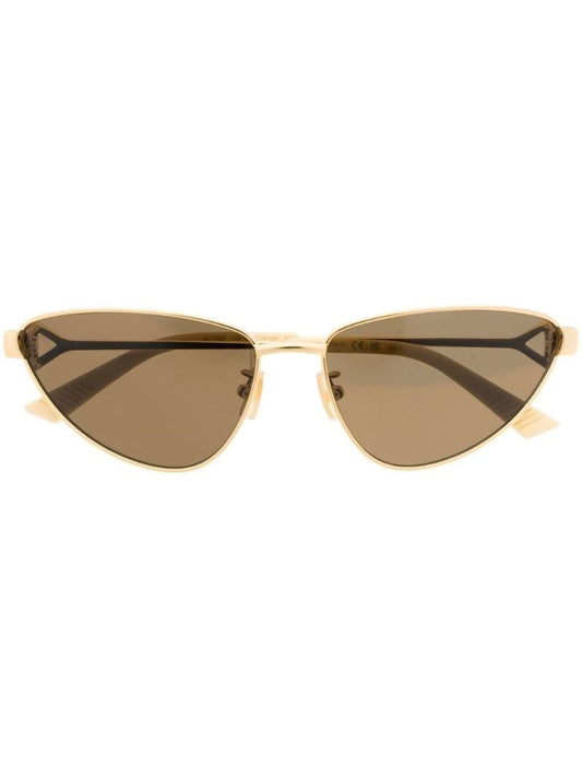 Gold-tone Turn Cat-eye Sunglasses
