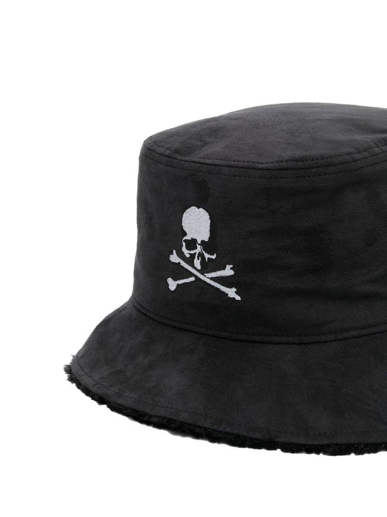 Black Skull Embroidered Bucket Hat