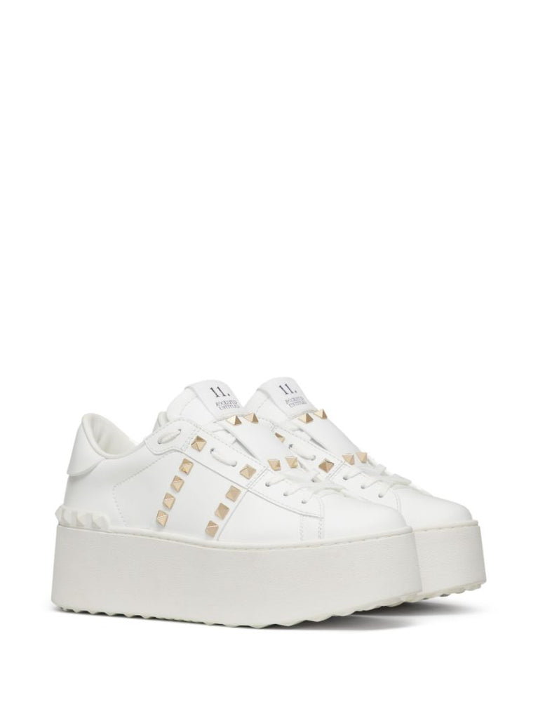 White Rockstud Flatform Sneakers
