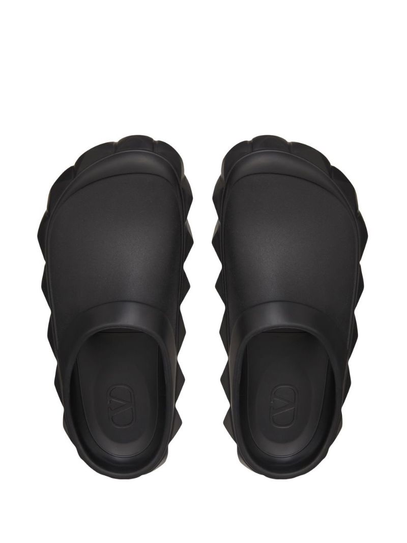 Black Rockstud Flat Slides