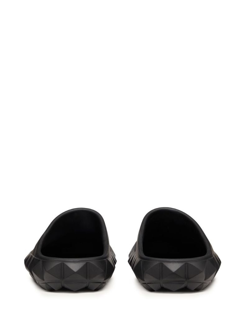 Black Rockstud Flat Slides