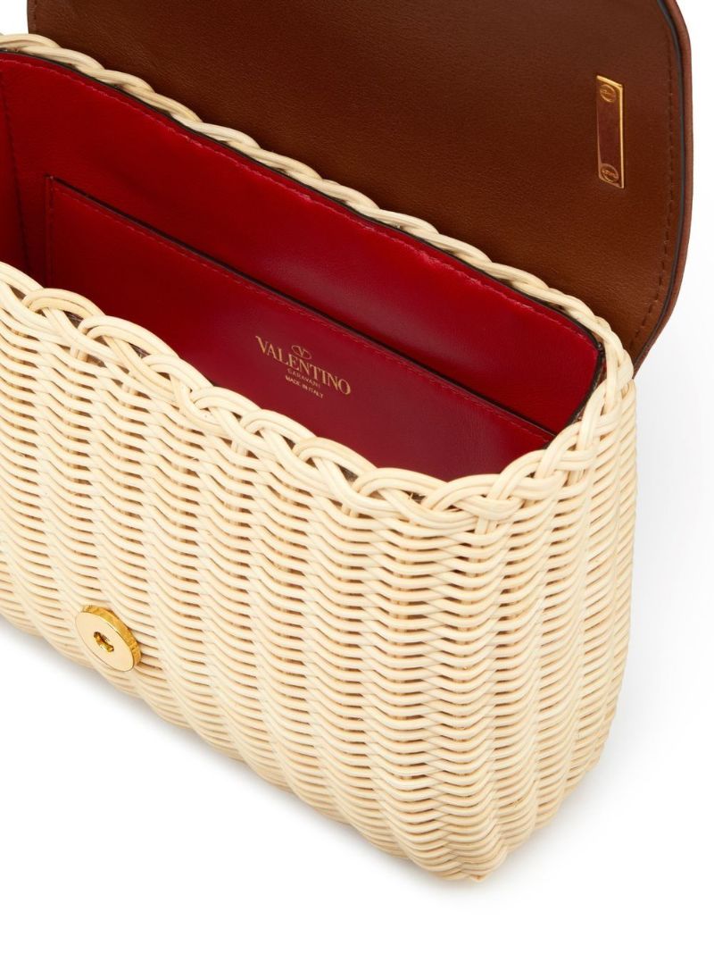 Neutral Stud Sign Wicker Shoulder Bag