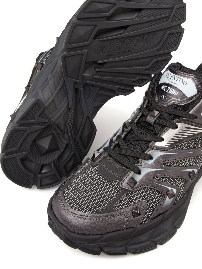 Black Ms-2960 Rockstud Sneakers