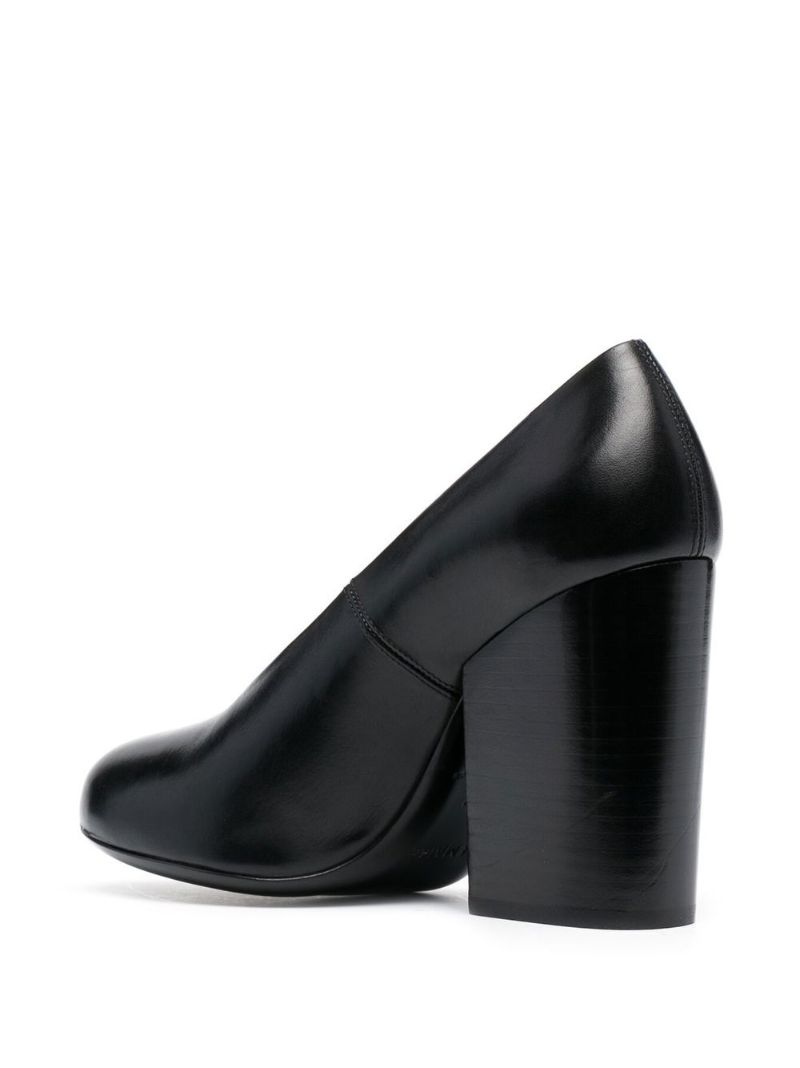 Black Heeled Leather Pumps