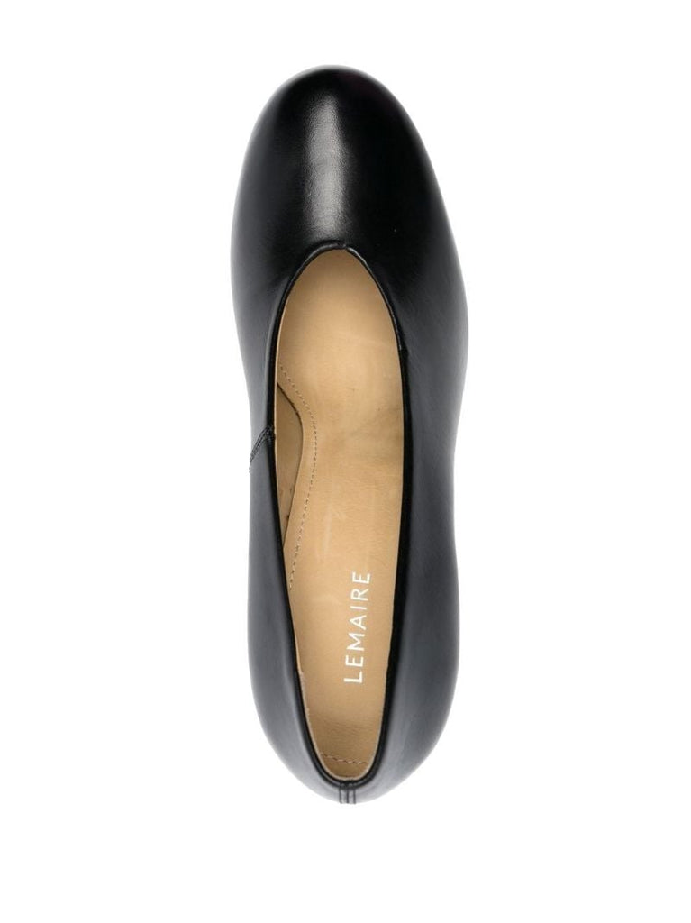 Black Heeled Leather Pumps