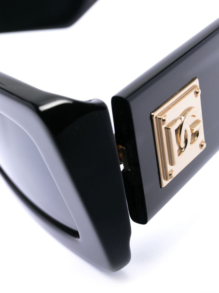 Black Rectangle-frame Tinted Sunglasses