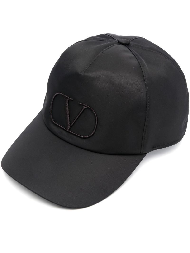 Black Vlogo Baseball Cap