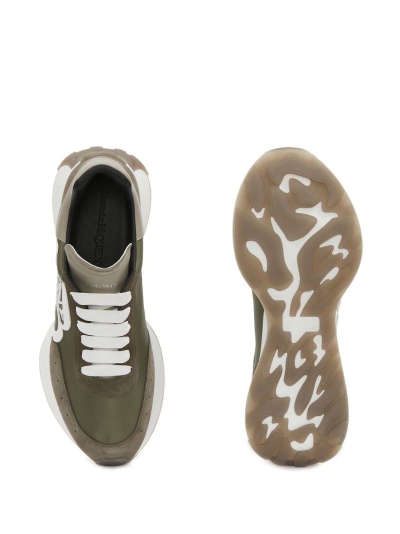Green Spring Runner Low-top Sneakers