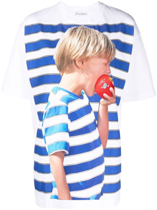 White Graphic Print T-shirt