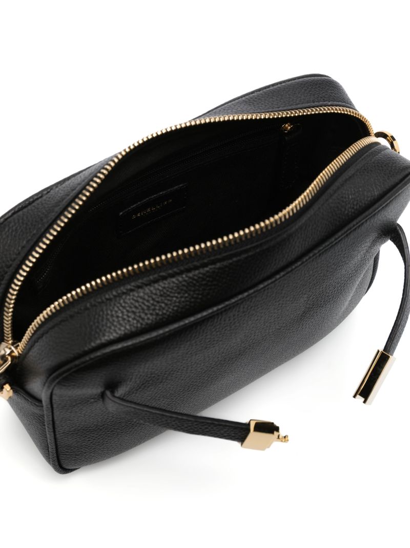 Black the New York Cross Body Bag