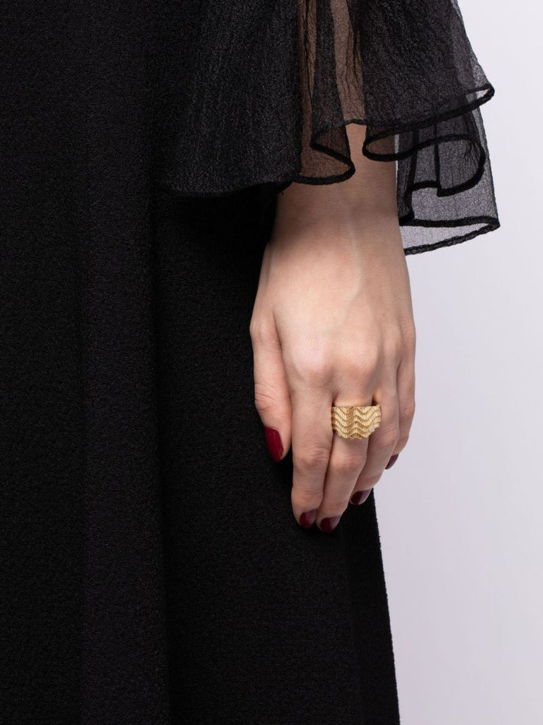 9k Yellow Gold Berlingot Signet Ring