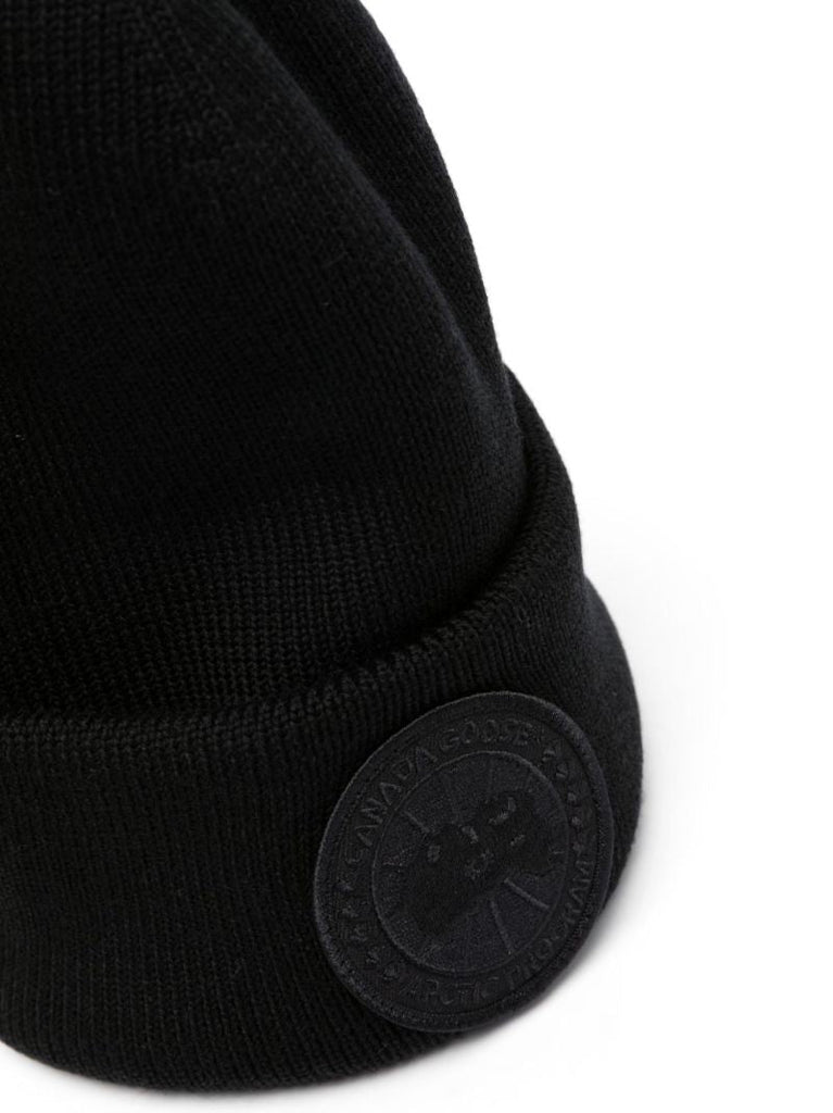 Black Arctic Disc Wool Beanie Hat