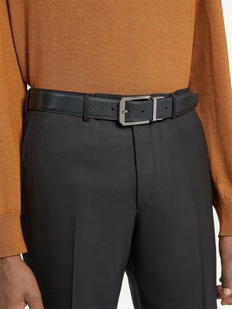 Black Logo Buckle Leather Belt
