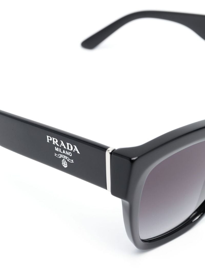 Black Oversized Butterfly Frame Sunglasses