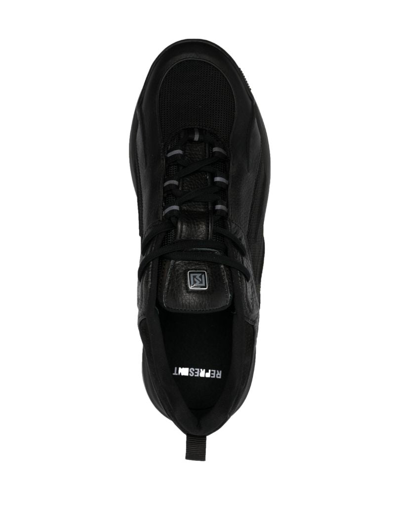 Black Viper Low Top Sneakers