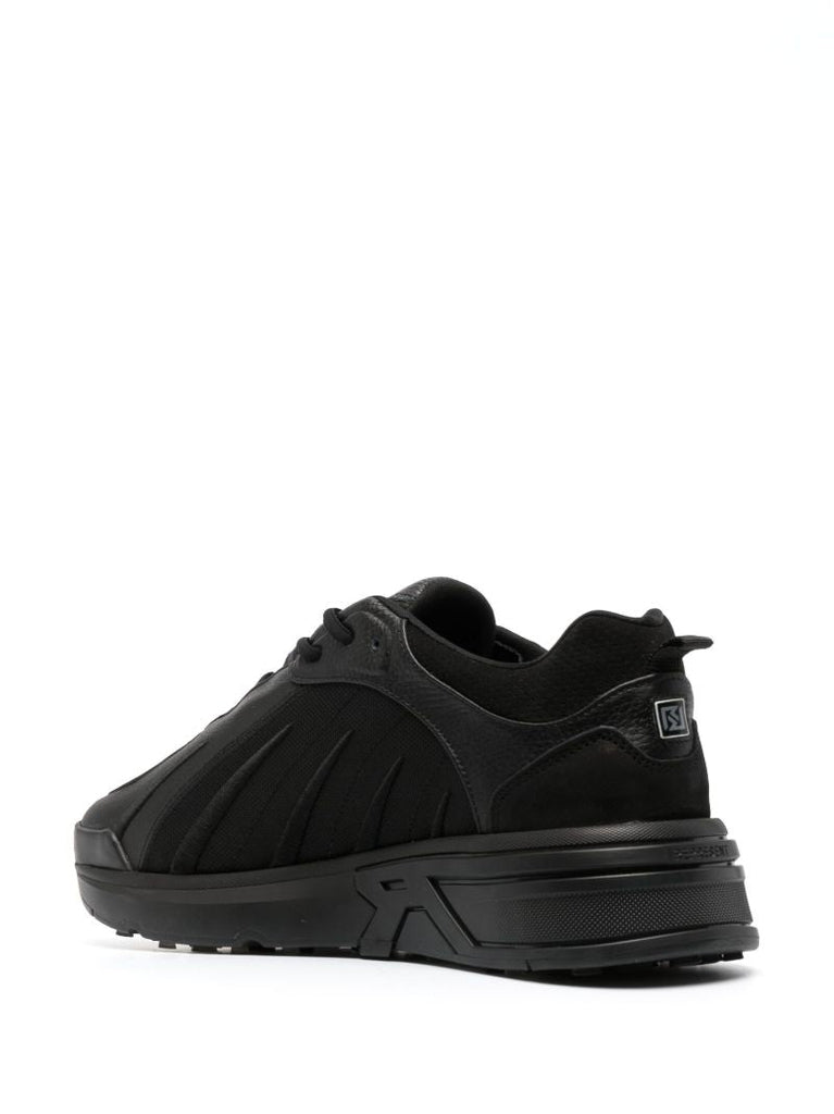 Black Viper Low Top Sneakers