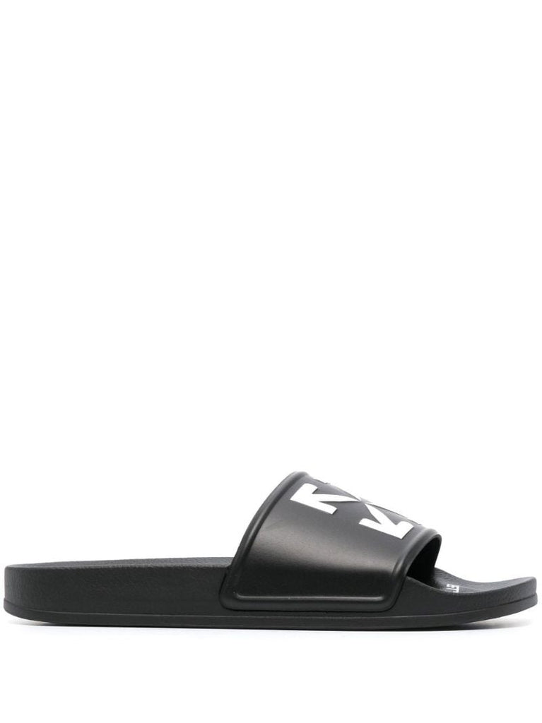 Black Arrows Print Rubber Slides