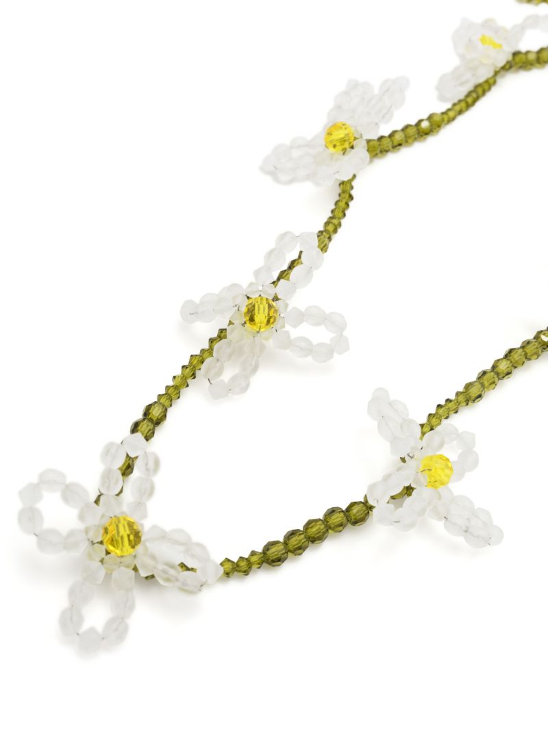 White Beaded Daisy Necklace