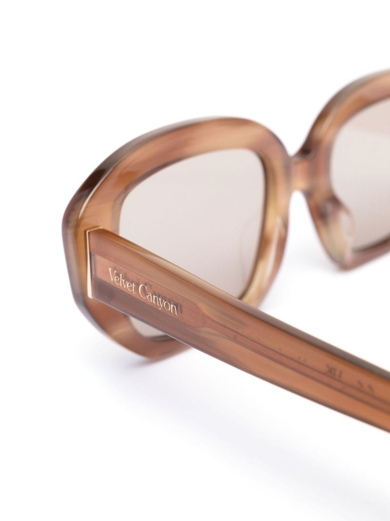 Neutral Motel Mesa Oversized Sunglasses