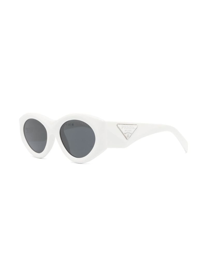 White Logo-plaque Oval Frame Sunglasses