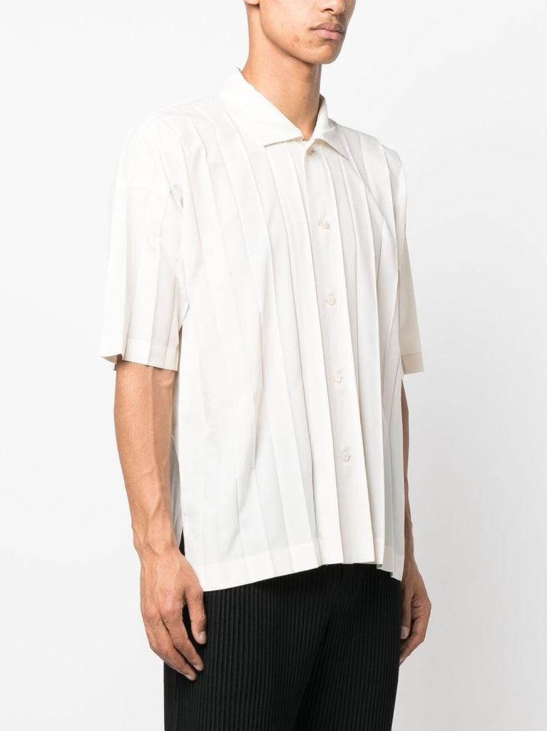 Neutral Edge Pleated Short-sleeve Shirt