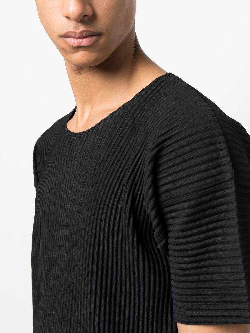 Black Basics PlissÃ_x0083_Â© Short-sleeve T-shirt