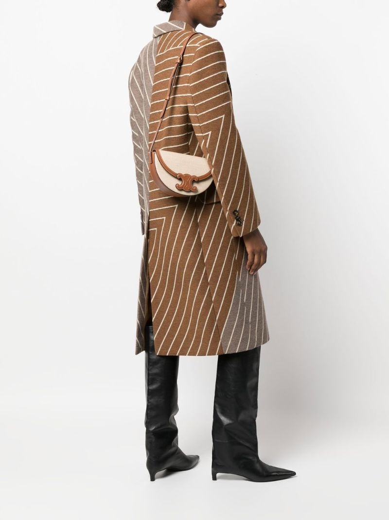 Neutral Besace Cuir Logo Patch Shoulder Bag