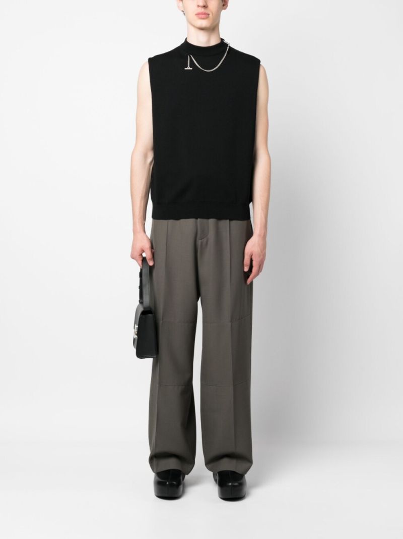 Black Chain Detailed Knit Vest