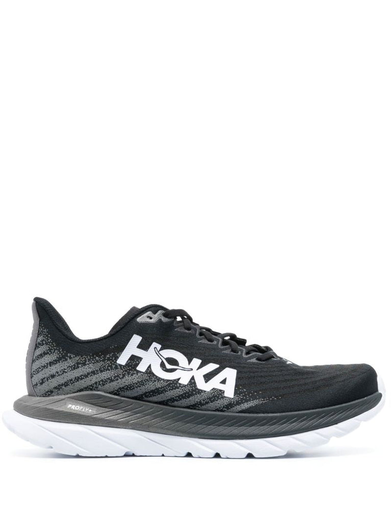 Black Mach 5 Running Sneakers