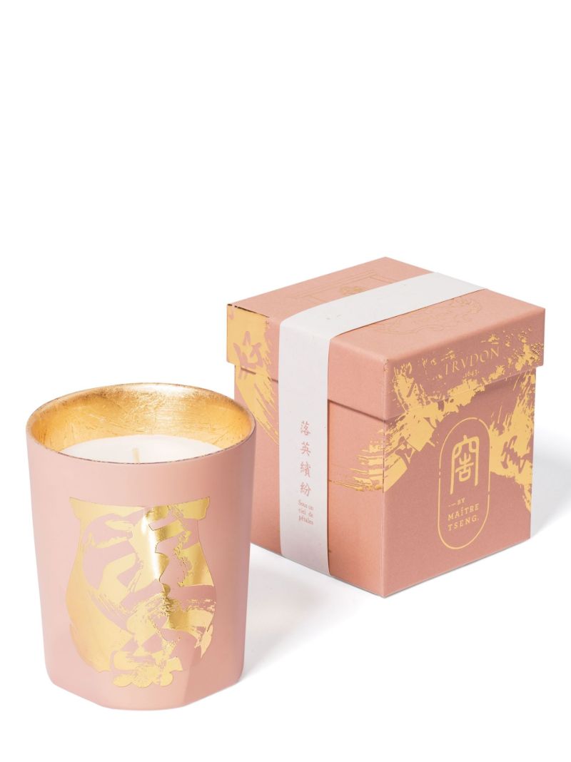 X MaÃ_x0083_Â®tre Tseng Pink Sous Un Ciel De PÃ_x0083_Â©tales Classique Scented Candle