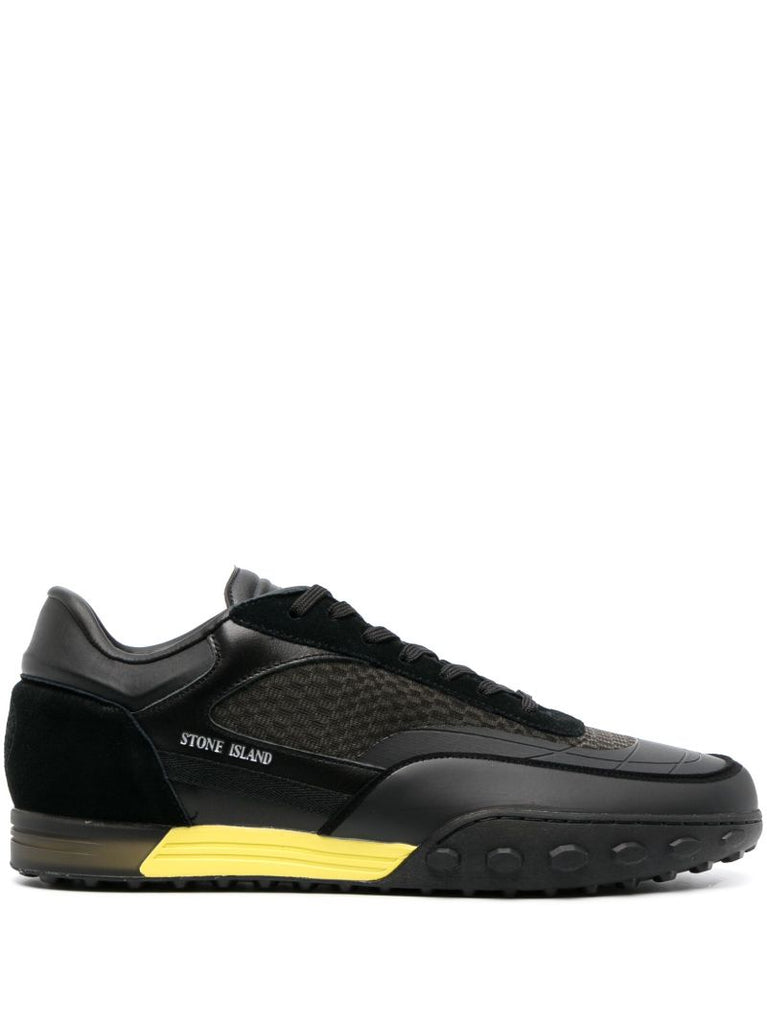Black S0202 Low Top Sneakers