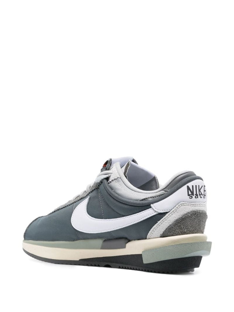 X Sacai Zoom Cortez Low-top Sneakers