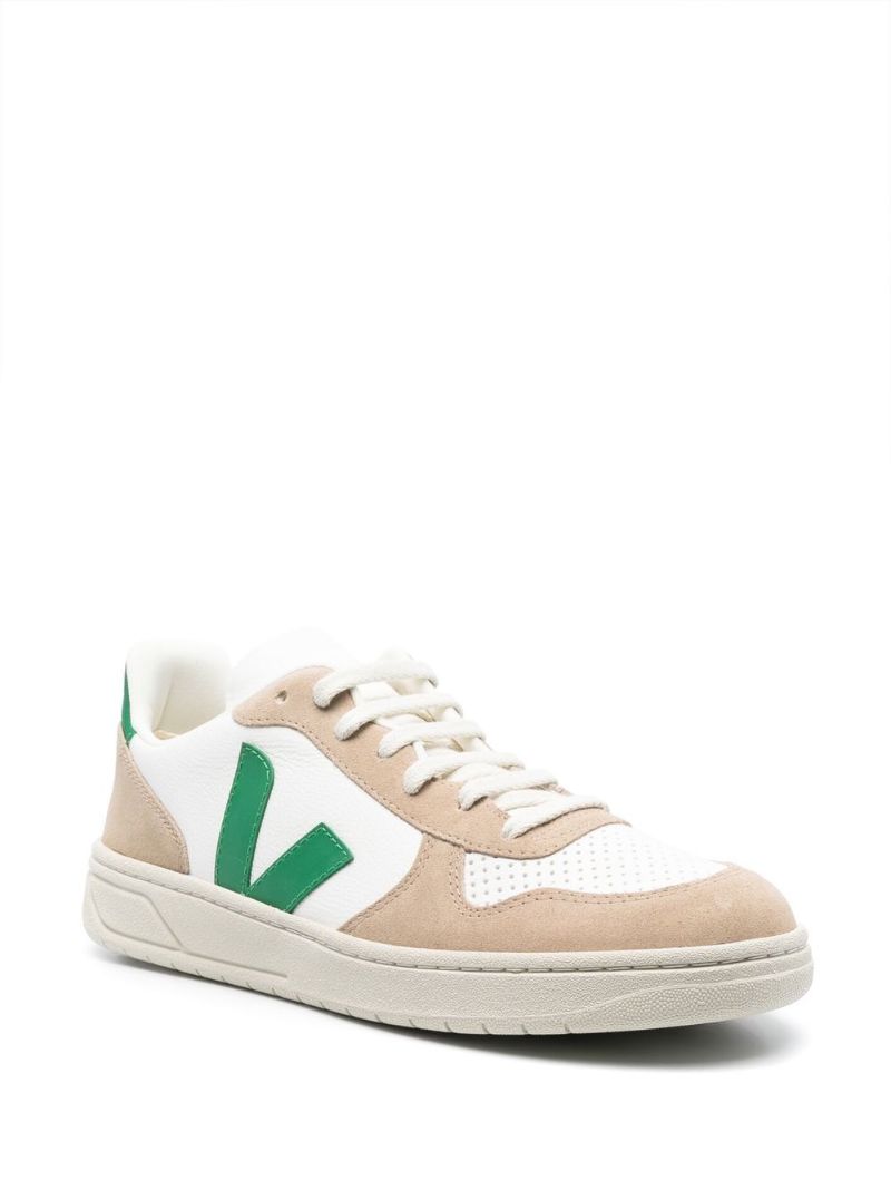 White V-10 Low-top Sneakers