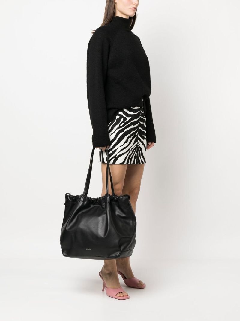 Black Oslo Leather Shoulder Bag