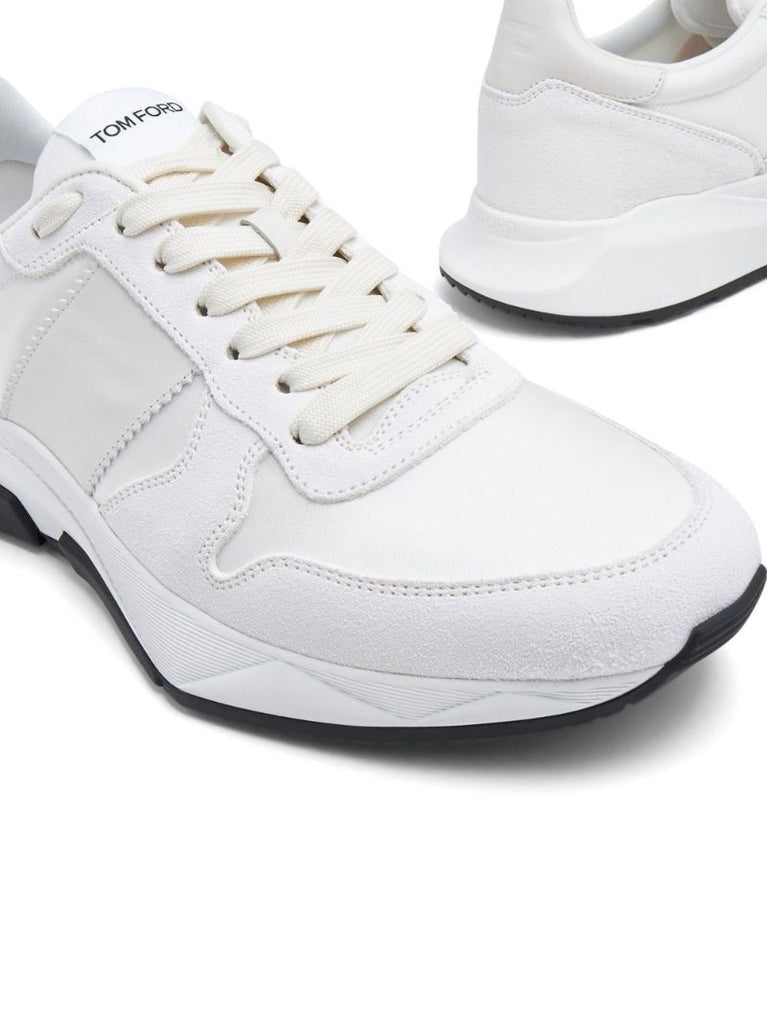 White Jagga Runner Low-top Sneakers