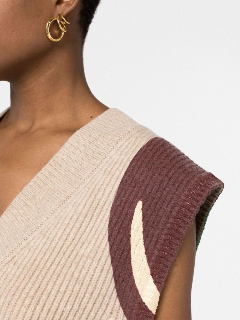 Neutral V-neck Knitted Vest