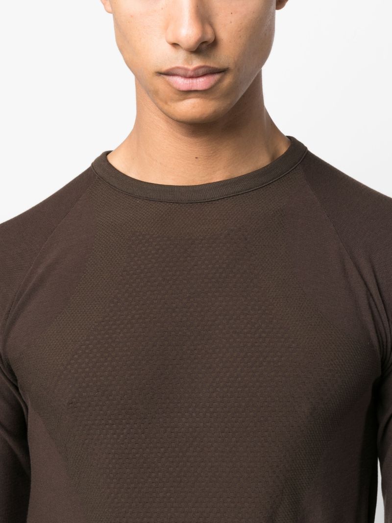 Brown Seamless Long-sleeve Cotton T-shirt