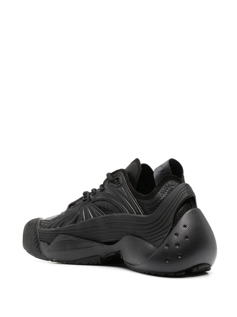 Black Flash-x Chunky Sneakers