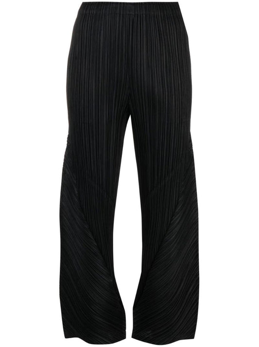 Black Cropped Pleated Trousers