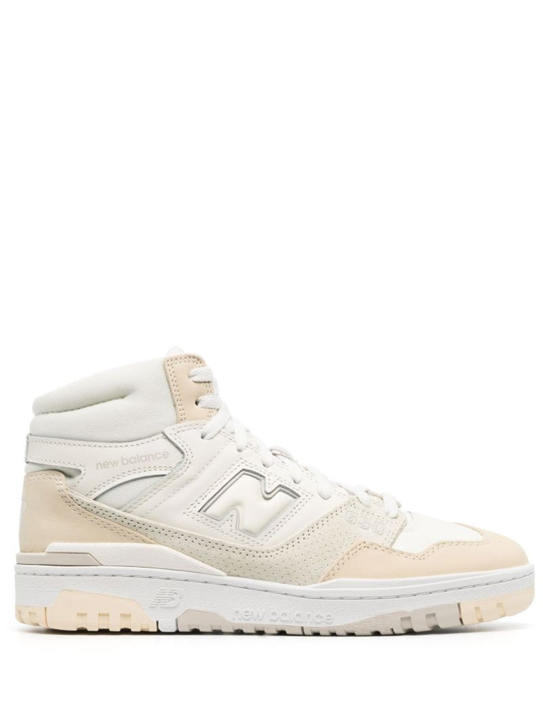 650 Sneakers